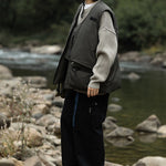 Load image into Gallery viewer, V-NECK TAPE TIGHTENING &amp; ZIPPER PUFFER VEST
