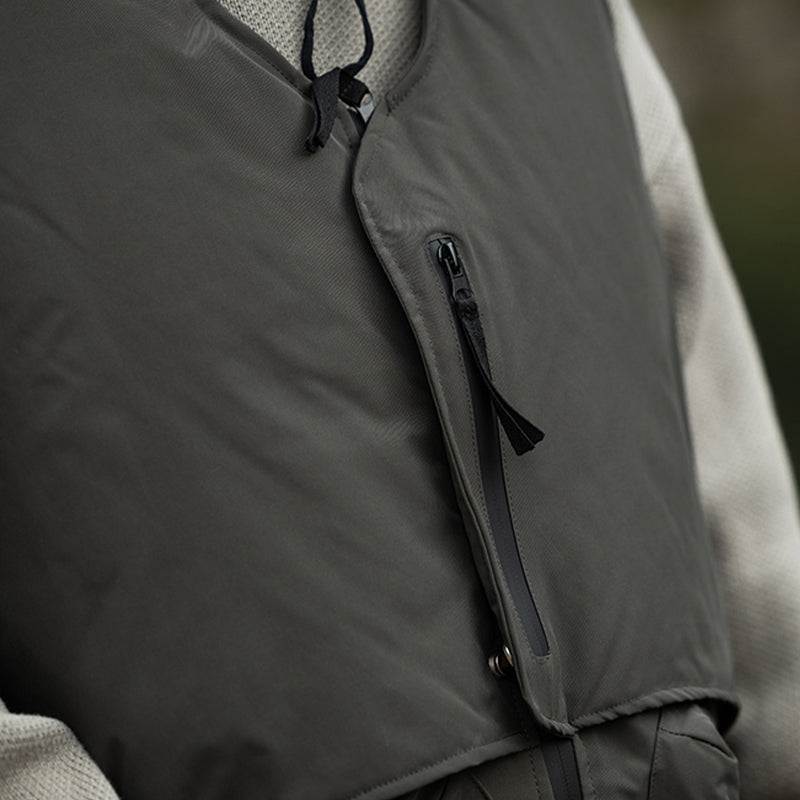 V-NECK TAPE TIGHTENING & ZIPPER PUFFER VEST