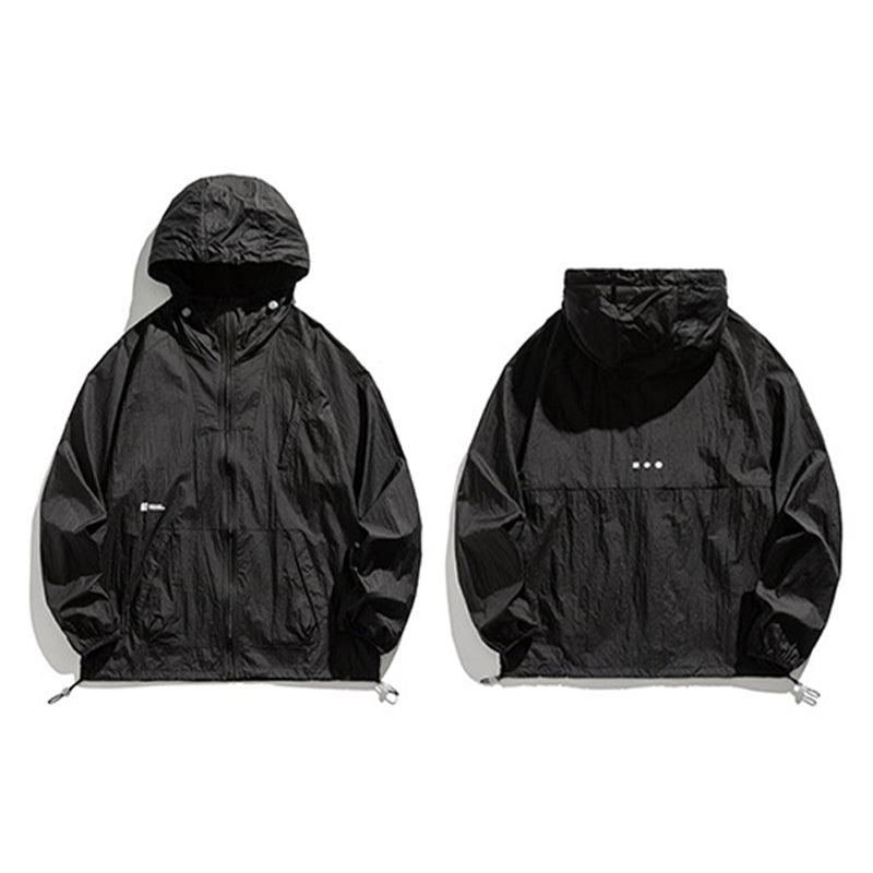 MOUNTING LIGHTWEIGHT OUTFITS UPF50+